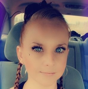 Meet your Posher, Ashly